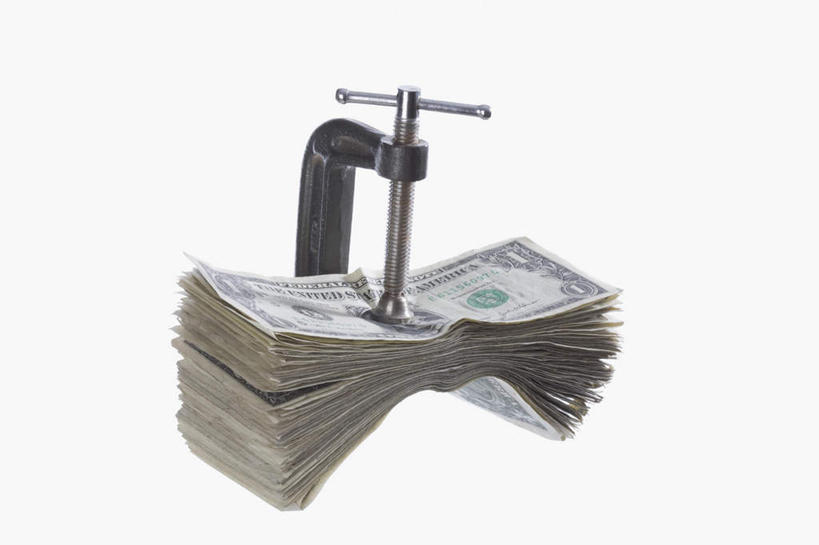 无人,横图,室内,特写,白天,白色背景,正面,钱,美元,静物,金属制品,一堆,许多,连接,堆叠,堆积,组合,金属,标志,工具,钱币,数字,文字,字符,美金,标识,一个,钞票,金融,纸币,摄影,阿拉伯数字,影棚,经济,单个,堆,链接,固定,五金,紧固,拼接,拼凑,美圆,流通,纸钞,贸易,拼合,凑集,聚合,撮合,链结,牢固,夹持,夹钳,货币,现金,彩图,影棚拍摄,拍摄