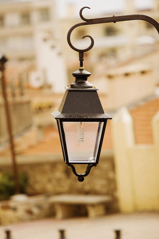 无人,家,竖图,室外,特写,白天,正面,旅游,度假,美景,照明,法国,欧洲,戛纳,朦胧,模糊,壁灯,房屋,屋子,景观,公寓,灯光,娱乐,洋房,楼房,住宅,灯,自然,灯具,享受,休闲,景色,放松,照亮,照明设备,自然风光,滨海阿尔卑斯,法兰西共和国,法兰西第五共和国,普罗旺斯.阿尔卑斯.蓝色海岸,普罗旺斯.阿尔卑斯.蓝色海岸大区,滨海阿尔卑斯省,坎城,康城,彩图,房子