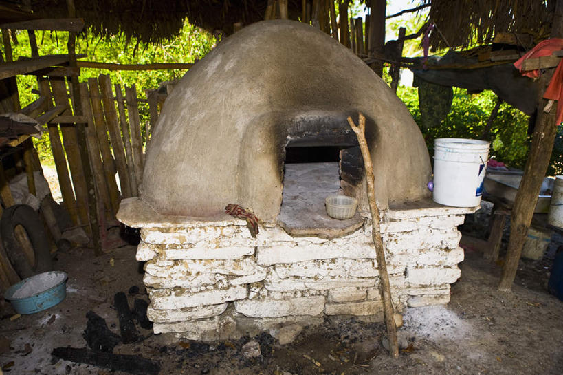 无人,家,木屋,横图,室内,白天,正面,旅游,度假,美景,树林,植物,壁炉,墨西哥,阴影,光线,影子,景观,娱乐,住宅,树,树木,绿色,阳光,自然,取暖,享受,休闲,景色,放松,生长,成长,北美,北美洲,自然风光,美洲,韦拉克鲁斯,韦拉克鲁斯州,北亚美利加洲,亚美利加洲,墨西哥合众国,仙人掌王国,维拉克鲁斯,维拉克鲁斯州,彩图,茅舍,茅屋,棚屋,小木屋,小屋,取暖设备