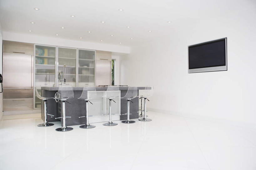 无人,家,横图,室内,白天,正面,别墅,餐桌,厨房,柜子,家具,装修,桌子,建筑,电视,椅子,欧式,一排,吊挂,悬挂,环保,整齐,装饰,瓷砖,地砖,饭厅,房屋,墙,屋子,公寓,地面,储物柜,豪华,挂,建设,现代,装潢,洋房,楼房,墙壁,墙面,住宅,排列,绿色,室内装潢,液晶电视,清晰,轻薄,能源,餐台,吧椅,样板房,明亮,回收,资源,舒适,家居装潢,储存,队列,彩电,房屋设计,地中海风格,古典风格,简约风格,利用,室内设计,便携,低碳,宽敞,循环,样板房装潢,吧台椅,彩色电视机,酒吧椅,持续,储备,蕴藏,贮备,设计,电视机,彩图,房子,灶间,贮存,高清