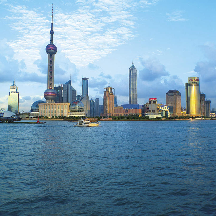 无人,高楼大厦,方图,全景,室外,白天,正面,河流,水,天际线,标志建筑,大厦,地标,建筑,轮船,摩天大楼,船,上海,中国,房顶,房屋,屋顶,屋子,河水,公寓,建筑群,交通,顶棚,建设,东方明珠,黄浦江,金茂大厦,浦东,楼房,江水,住宅,白云,蓝天,交通工具,环球金融中心,载具,电视塔,柏悦酒店,国际贸易金融中心,合生国际大厦,花旗集团大厦,金融中心,陆家嘴,陆家嘴金融中心,上海环球金融中心,香格里拉酒店,震旦国际大楼,东方明珠电视塔,彩图,房子,大楼,高层建筑,高楼,摩天楼