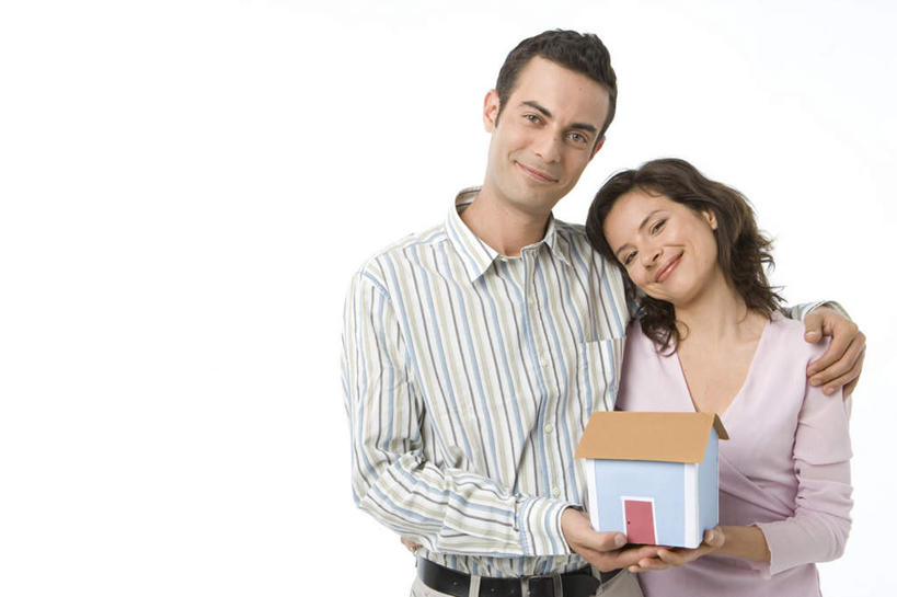 西方人,两个人,家庭,夫妻,站,闭眼,抱,捧,笑,微笑,露齿笑,横图,室内,白天,白色背景,正面,爱情,欧洲,欧洲人,阴影,服装,立体,反射,空间,影子,浪漫,注视,休闲装,衣服,模型,观察,看,站着,休闲,温暖,温馨,一家人,休闲服,恩爱,规划,恋人,摄影,服饰,影棚,抱着,观看,和睦,察看,搂着,关注,直观,建筑模型,建筑设计,男人,男性,年轻男性,年轻女性,女人,女性,白种人,年轻人,夫妇,情侣,设计,闭眼睛,闭着眼,闭着眼睛,端,端着,搂,搂抱,捧着,手捧,站立,半身,彩图,影棚拍摄,拍摄,伴侣,融洽