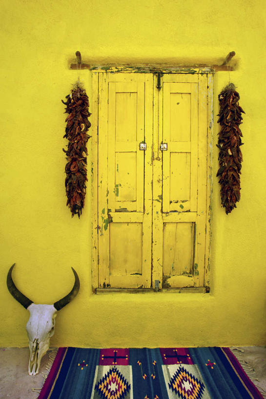 颅骨,无人,竖图,室内,白天,正面,旅游,度假,名胜古迹,标志建筑,城市,地标,建筑,辣椒,蔬菜,美国,吊挂,悬挂,新鲜,遗迹,墙,食品,挂,古迹,文物,娱乐,建设,古建筑,墙壁,墙面,食物,享受,休闲,旅游胜地,放松,有机食品,绿色食品,亚利桑那,北美,北美洲,美洲,古文明,亚利桑那州,辣角,红海椒,大椒,辣虎,广椒,大峡谷之州,北亚美利加洲,亚美利加洲,鼻骨,顶骨,额骨,颈椎,颞骨,下颌骨,颧骨,图森,头盖骨,辣子,红辣椒,海椒,番椒,彩图