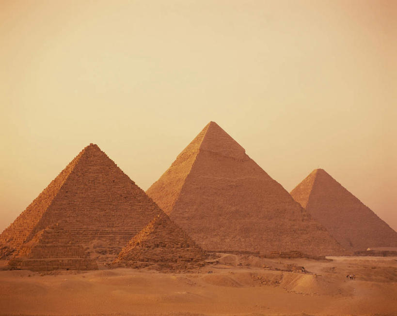 无人,横图,室外,白天,正面,旅游,度假,名胜古迹,日落,城市,地标,非洲,埃及,阴影,遗迹,光线,三角形,影子,晚霞,霞光,落日,古迹,历史,文物,娱乐,古建筑,阳光,黄昏,享受,休闲,旅游胜地,彩霞,金字塔,放松,陵墓,古埃及,古文明,北非,首府,吉萨,古代七大奇迹,阿拉伯埃及共和国,金字塔之国,棉花之国,方锥形,阿非利加洲,吉萨省,夕照,夕阳,彩图,斜阳,标志性建筑