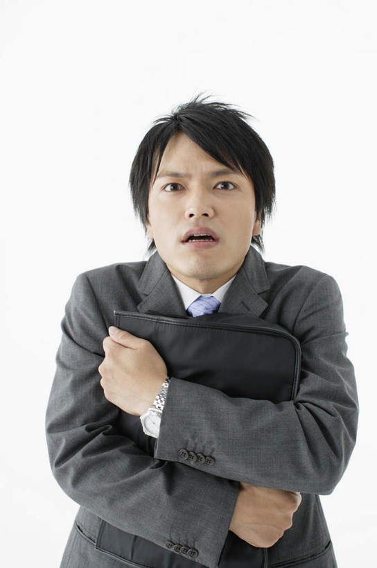 东方人,一个人,商务人士,商务男性,站,抱,竖图,室内,白天,白色背景,正面,衬衫,亚洲,仅一个男性,仅一个人,套装,包,公文包,领带,注视,黄种人,仅一个年轻男性,观察,看,站着,张嘴,摄影,影棚,公事包,抱着,观看,察看,搂着,象征,庄重,忧愁,忧虑,发愁,关注,商务装,身份,张大嘴巴,工薪阶层,正式,地位,哀愁,忧闷,男人,男性,年轻男性,亚洲人,白领,上班族,张开嘴,搂,搂抱,站立,半身,彩图,影棚拍摄,衬衣,拍摄