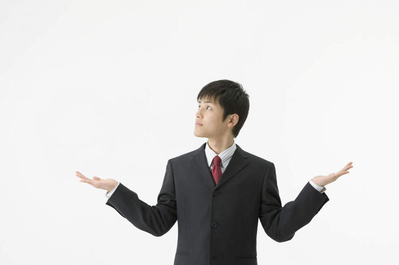 东方人,一个人,商务人士,商务男性,站,横图,室内,白天,白色背景,正面,衬衫,亚洲,仅一个男性,仅一个人,阴影,套装,反射,影子,领带,注视,黄种人,仅一个年轻男性,观察,看,双手摊开,站着,无奈,摄影,影棚,观看,遗憾,烦恼,察看,关注,商务装,工薪阶层,可惜,无计可施,惋惜,怜惜,无语,男人,男性,年轻男性,亚洲人,白领,上班族,站立,半身,彩图,影棚拍摄,衬衣,拍摄