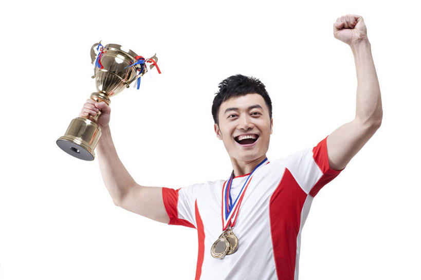 东方人,成年人,一个人,运动员,举,微笑,横图,留白,白色背景,正面,运动服,制服,锻炼,快乐,兴奋,幸福,骄傲,成功,比赛,运动,信心,竞争,北京,中国,亚洲,第一名,仅一个男性,仅一个人,欢呼,标志,数字,文字,字符,竞技运动,娱乐,标识,刺激,仅一个年轻男性,托,职业,休闲,奥运,活力,力量,摄影,阿拉伯数字,影棚,体育运动,摄影棚,决心,奖牌,挑战,东亚,队服,技能,体育,男人,男性,年轻男性,亚洲人,中国人,年轻人,体育运动员,运动选手,举起,举手,举着,向上举,向上伸,向上托,张开手臂,半身,彩图,影棚拍摄,健身,欢乐,拍摄,奖杯,紧身连衣裤