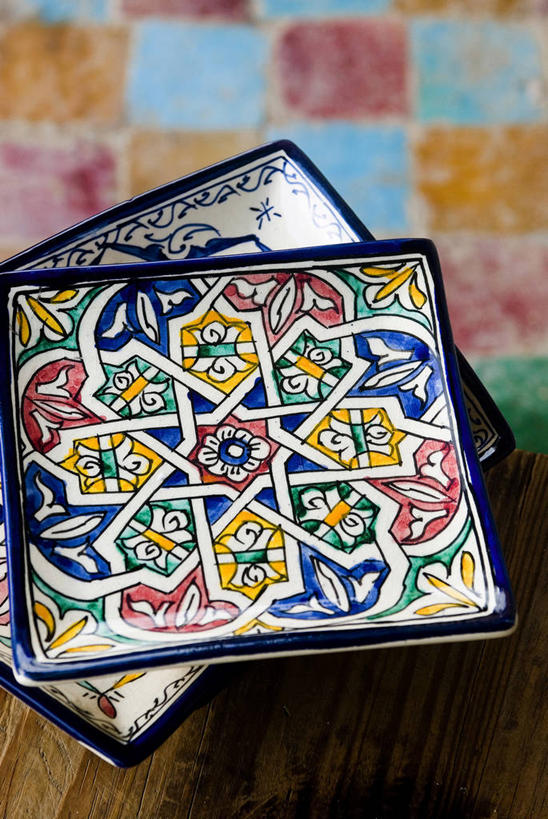 无人,竖图,餐具,非洲,摩洛哥,堆叠,材料,瓷器,正方形,陶瓷制品,盘子,工艺品,碗,摄影,风格,手艺,非洲文化,费兹,式样,设计,彩图,马格里布