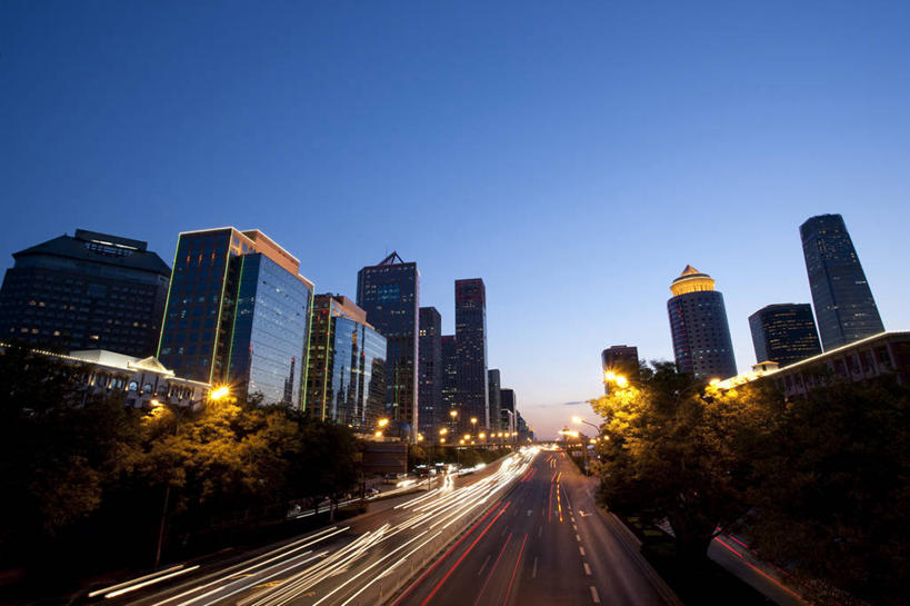 无人,横图,室外,夜晚,消失点,运动模糊,长时间曝光,旅游,度假,商务,夜生活,美景,城市风光,城市,道路,高速公路,建筑,街道,路,路灯,摩天大楼,霓虹灯,公路,北京,中国,亚洲,景观,交通,首都,娱乐,现代,风景,享受,休闲,办公大楼,景色,放松,运输,摄影,流动,宁静,迅速,照亮,都市风光,市区,东亚,发展,繁荣,金融区,马路,彩图,中国国际贸易中心