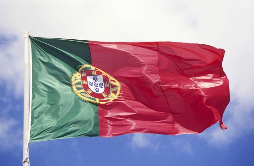 无人,横图,彩色,室外,白天,旗帜,国旗,葡萄牙,欧洲,波纹,图像,天空,摄影,五颜六色,色彩斑斓,身份,五彩缤纷,爱国主义,葡萄牙国旗,五彩斑斓,五光十色,彩图