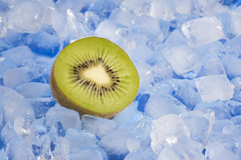 无人,横图,彩色,特写,留白,静物,水果,中国,亚洲,冰块,食品,饮食,素食,冷,摄影,有机食品,生活方式,五颜六色,色彩斑斓,维生素,简单,清新,横截面,五彩缤纷,东亚,健康食物,纯净,五彩斑斓,五光十色,彩图,影棚拍摄,膳食纤维