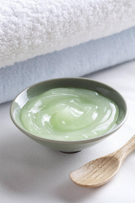 无人,竖图,按摩,化妆,美容,芦荟,静物,叶子,纺织品,北京,中国,亚洲,护肤,准备,木制,润肤露,勺子,折叠,干净,洗衣服,自然,木制品,调羹,毛巾,汤匙,碗,保养,享受,休闲,面膜,放松,去角质,SPA水疗,保健,温泉浴场,摄影,简单,化妆用品,清新,中国文化,华贵,东亚,纯净,养颜,柔和,替代疗法,芦荟汁,矿泉疗养地,彩图,影棚拍摄,水疗,SPA美容,成分