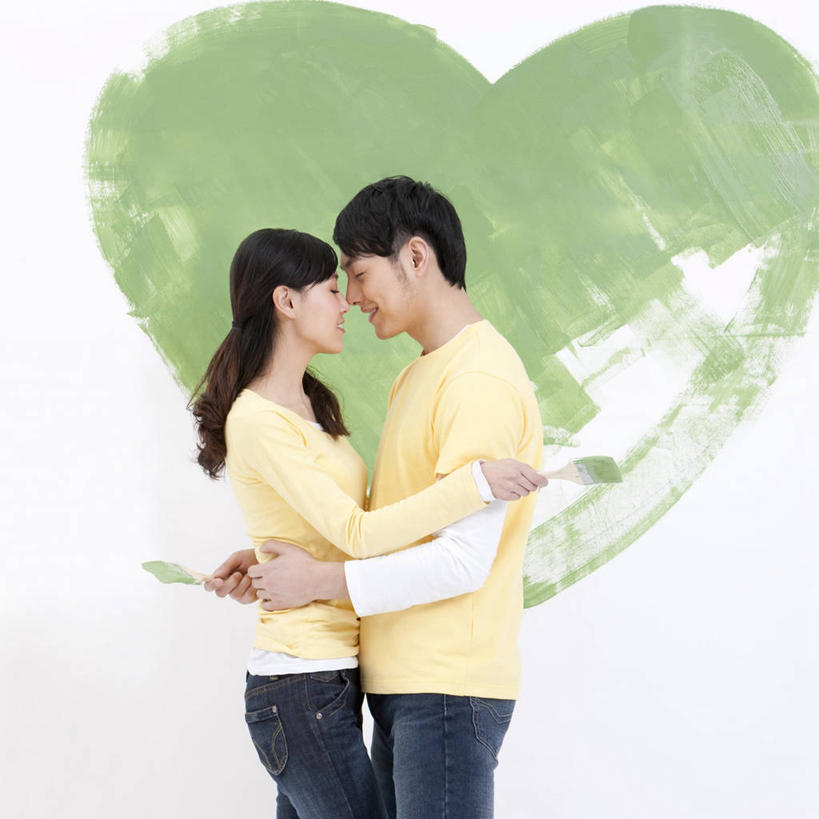 东方人,成年人,两个人,夫妻,站,笑,微笑,露齿笑,白色背景,侧面,爱情,快乐,纯洁,团队,装修,亚洲,准备,瓷器,正方形,浪漫,休闲装,绿色,画笔,面对面,恩爱,可爱,童年,童趣,搭,恋人,生活方式,享乐,愉悦,搭着,房地产,油漆工,童真,东亚,烂漫,无邪,北京市,异性恋,开端,天真,男人,男性,年轻男性,年轻女性,女人,女性,亚洲人,中国人,年轻人,心型,夫妇,情侣,拥抱,半身,彩图,影棚拍摄,爱,伴侣