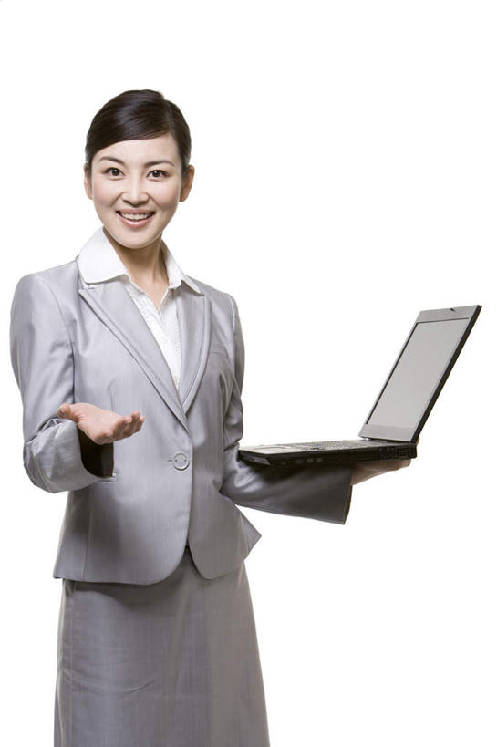 东方人,成年人,一个人,商务人士,商务女性,站,笑,微笑,露齿笑,竖图,留白,白色背景,正面,商务,快乐,成功,信心,笔记本电脑,亚洲,仅一个年轻女性,仅一个女性,仅一个人,敲打,套装,正装,瓷器,拿着,输入,打字,点击,敲击,近景,商务装,工薪阶层,东亚,北京市,无线电技术,按键,年轻女性,女人,女性,亚洲人,中国人,年轻人,白领,上班族,彩图,影棚拍摄,了解