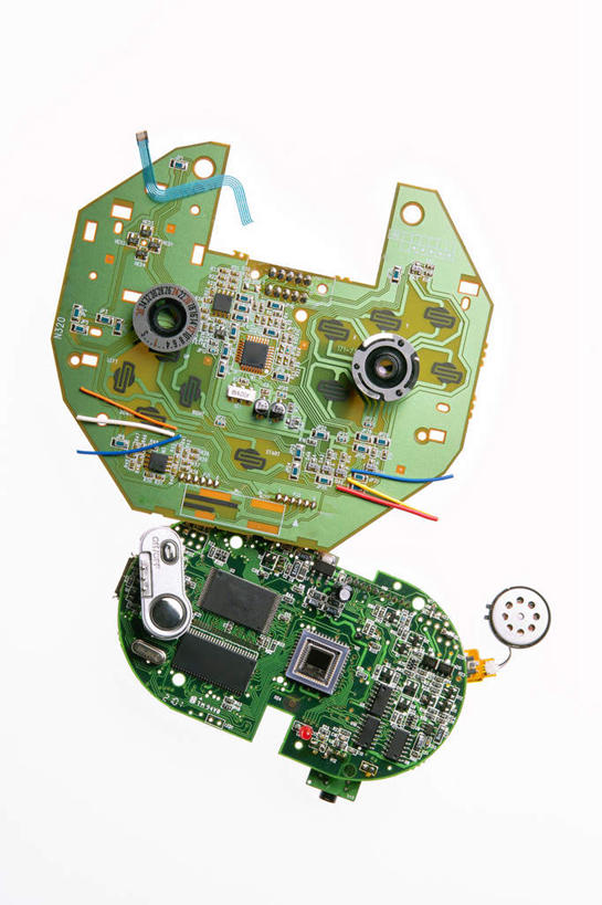 无人,竖图,白色背景,正面,抽象,技术,玩具,形状,电路板,电器,一个,摄影,影棚,单个,灵感,幽默,复杂,创造力,摄影棚,梦想,母板,想象,创新,彩图,影棚拍摄,拍摄