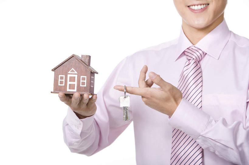 东方人,成年人,手,一个人,商务人士,商务男性,家,笑,微笑,露齿笑,横图,白色背景,正面,衬衫,制服,购物,游戏,快乐,成功,信心,玩具,中国,亚洲,仅一个男性,仅一个人,套装,小的,房屋,屋子,钥匙,钥匙圈,玩,拿着,娱乐,楼房,刺激,住宅,仅一个年轻男性,休闲,手指,益智,服务,金融,活动,部分,享乐,发泄,消遣,智力,房地产,销售,房地产经纪人,出示,商务装,贩卖,工薪阶层,东亚,时装模特,北京市,宣泄,男人,男性,年轻男性,亚洲人,中国人,年轻人,白领,上班族,玩耍,嬉戏,彩图,影棚拍摄,衬衣,房子