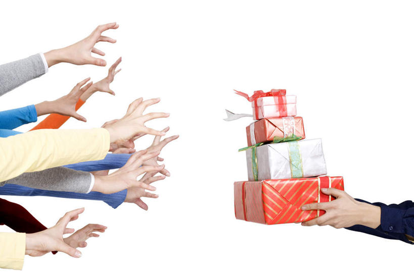 东方人,成年人,手,一个人,人群,横图,留白,白色背景,侧面,团队,礼物,亚洲,仅一个年轻女性,仅一个女性,仅一个人,包装纸,瓷器,休闲装,手势,概念,打结,伸手,鞠躬,享乐,东亚,北京市,年轻女性,女人,女性,亚洲人,中国人,年轻人,彩图,影棚拍摄,打手势,团购,空头支票