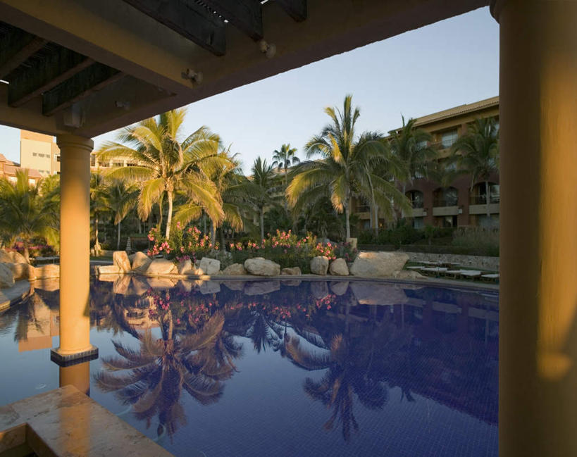 无人,家,横图,室外,白天,正面,旅游,度假,湖,湖泊,礁石,石头,美景,树林,水,植物,墨西哥,阴影,光线,石子,影子,房屋,屋子,湖面,景观,水流,水面,云,云朵,云彩,娱乐,楼房,住宅,树,树木,蓝色,绿色,白云,蓝天,天空,阳光,自然,湖水,天,享受,休闲,景色,放松,生长,成长,北美,北美洲,自然风光,美洲,北亚美利加洲,亚美利加洲,墨西哥合众国,仙人掌王国,圣卢卡斯角,礁,石块,岩石,彩图,房子