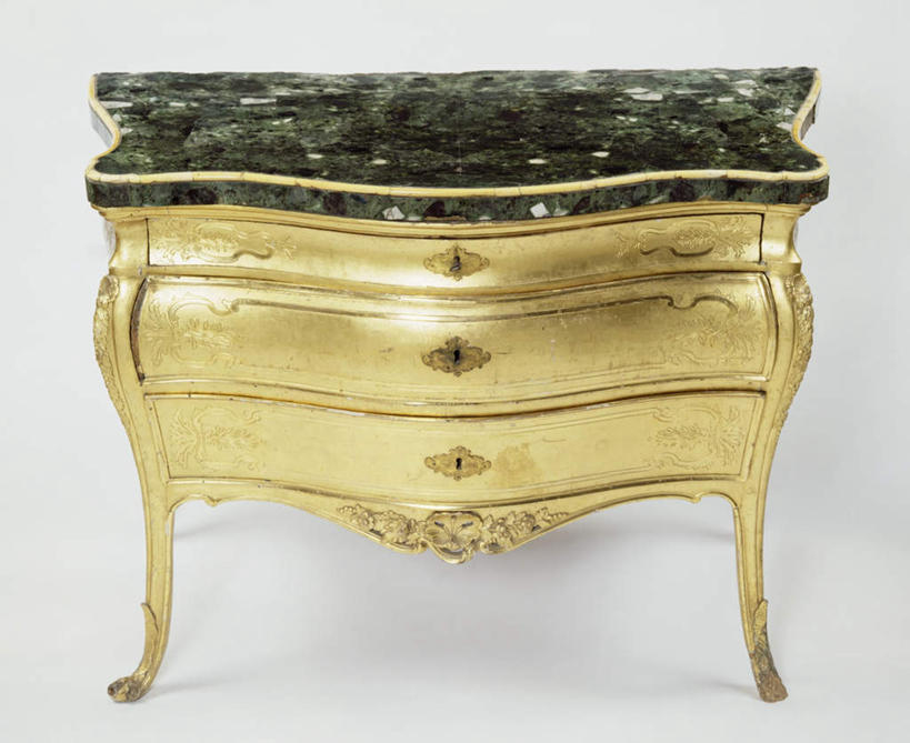 无人,横图,室内,白天,白色背景,正面,柜子,静物,抽屉,阴影,光线,影子,大理石,一个,橱柜,金色,摄影,影棚,单个,富贵,忠诚,大理石制品,富丽,名誉,荣华,彩图,影棚拍摄,拍摄