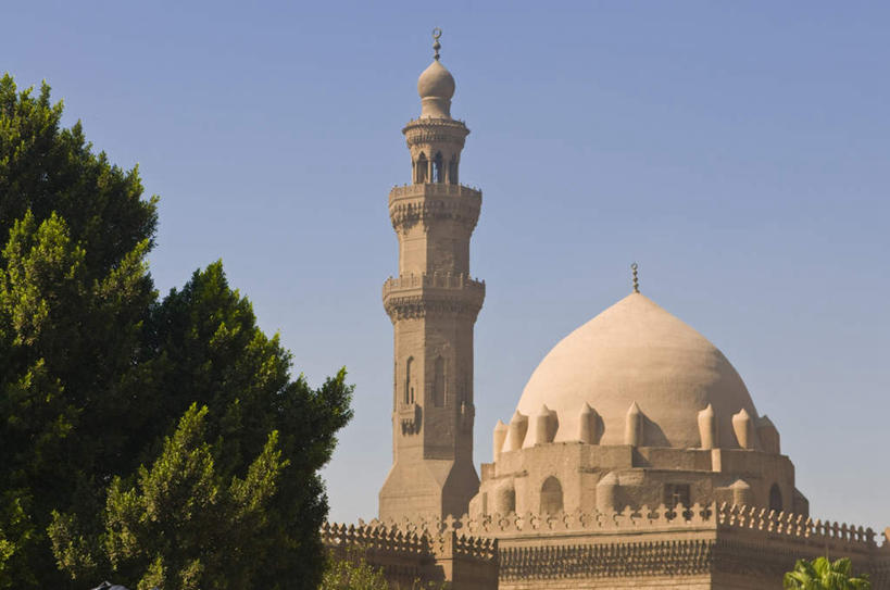 无人,横图,室外,白天,仰视,旅游,度假,植物,标志建筑,城市,地标,建筑,非洲,埃及,开罗,阴影,节日,光线,影子,首都,文化,娱乐,建设,树,树木,蓝色,绿色,蓝天,天空,阳光,自然,天,祈祷,享受,休闲,健康,旅游胜地,放松,许愿,宗教,信仰,生长,晴朗,成长,纪念,祈求,伊斯兰教,古埃及,清真寺,北非,万里无云,首府,阿拉伯埃及共和国,金字塔之国,棉花之国,阿非利加洲,开罗省,平安,晴空,晴空万里,彩图,低角度拍摄