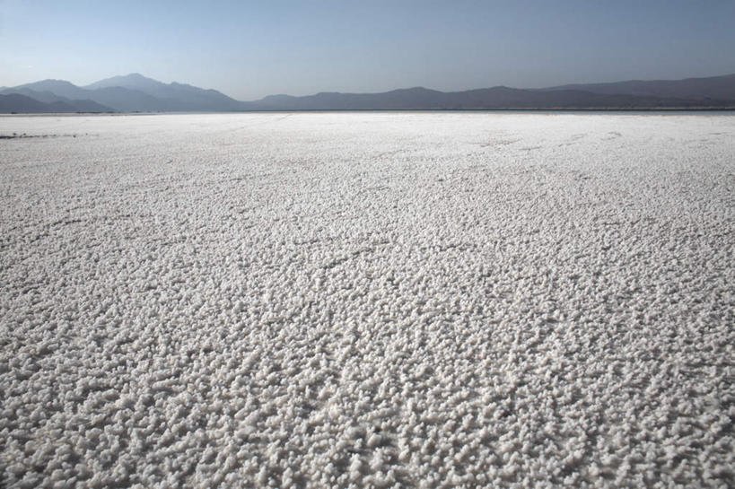 无人,横图,俯视,室外,白天,旅游,度假,美景,山,山脉,非洲,吉布提,一堆,阴影,堆叠,堆积,光线,影子,景观,山峰,调料,盐,山峦,调味品,调味料,娱乐,食盐,蓝色,白色,蓝天,天空,阳光,自然,群山,天,享受,休闲,景色,放松,晴朗,堆,卫生,自然风光,纯真,万里无云,洁净,阿非利加洲,光明,恬静,中间色,朴素,清白,东非,吉布提共和国,晴空,晴空万里,彩图,高角度拍摄