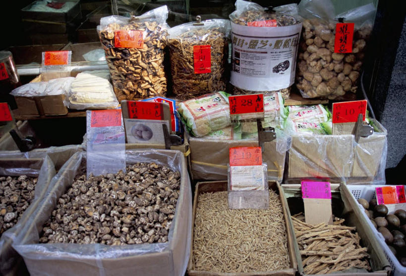 无人,商店,横图,俯视,室内,白天,购物,度假,消费,美景,城市风光,城市,香港,中国,亚洲,一排,许多,吊挂,悬挂,整齐,标签,塑料,景观,食品,很多,挂,娱乐,盒子,食物,排列,容器,塑料制品,干货,享受,休闲,景色,放松,金融,百货,储藏,港,储存,队列,选购,贸易,东亚,香港岛,香港特别行政区,港澳台,中华人民共和国,血拼,港岛,中西区,德辅道,彩图,高角度拍摄,店铺,杂货店,杂货铺,贮存