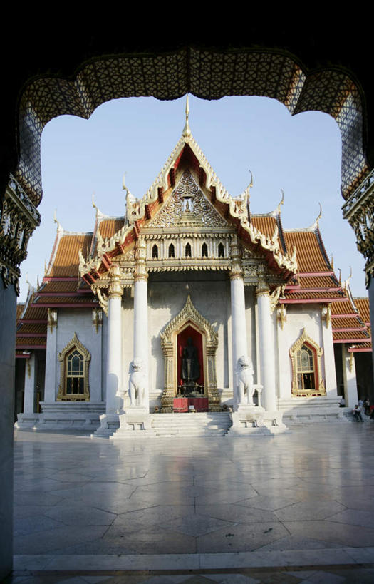 无人,寺庙,竖图,室外,白天,正面,度假,美景,城市风光,城市,曼谷,泰国,亚洲,一座,节日,景观,首都,燃烧,文化,娱乐,蓝色,蓝天,天空,香火,庙宇,天,祈祷,享受,休闲,健康,景色,放松,许愿,宗教,东南亚,信仰,晴朗,纪念,祈求,云石寺,万里无云,泰王国,平安,晴空,晴空万里,彩图,庙,寺