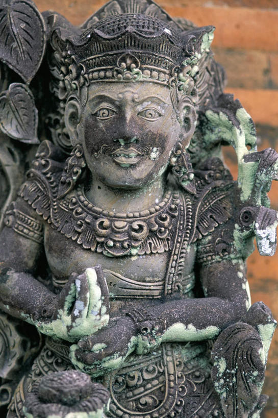 无人,竖图,室外,白天,正面,石头,雕塑,节日,艺术,装饰,雕刻,雕像,石子,文化,石雕,工艺品,祈祷,健康,许愿,宗教,佛教,信仰,纪念,祈求,美术,主题,陈列,一尊,功能,美学,释教,平安,石块,岩石,彩图