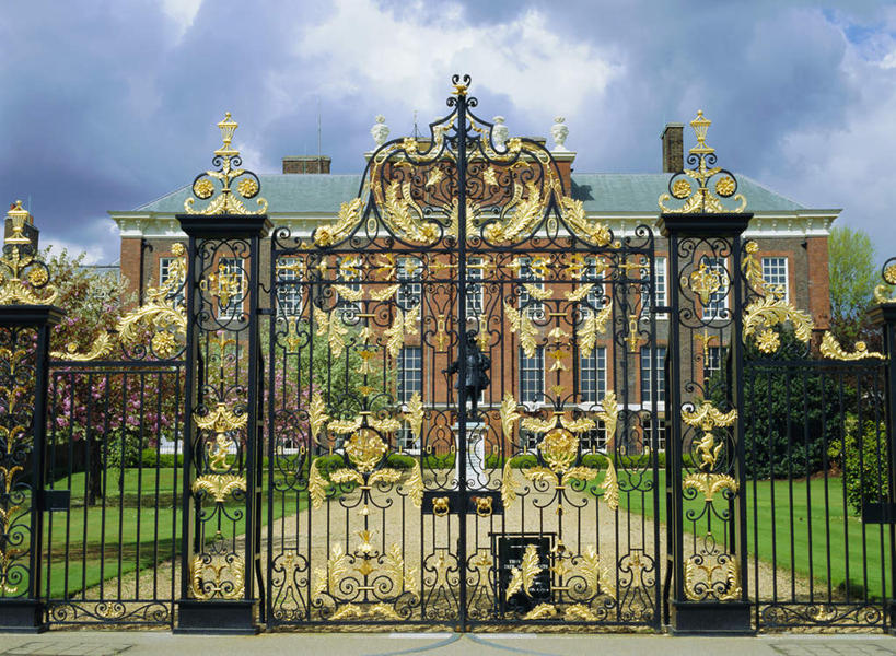 无人,家,宫殿,横图,室外,白天,正面,旅游,度假,草地,草坪,植物,别墅,标志建筑,地标,建筑,英国,欧洲,伦敦,房屋,屋子,公寓,首都,娱乐,建设,洋房,楼房,住宅,草,树,树木,绿色,自然,享受,休闲,旅游胜地,放松,生长,成长,西欧,大不列颠,肯辛顿宫,大不列颠及北爱尔兰联合王国,大不列颠及爱尔兰联合王国,雾都,肯辛顿.切尔西区,南肯辛顿,彩图,房子,大不列颠王国,大英帝国,联合王国,日不落帝国