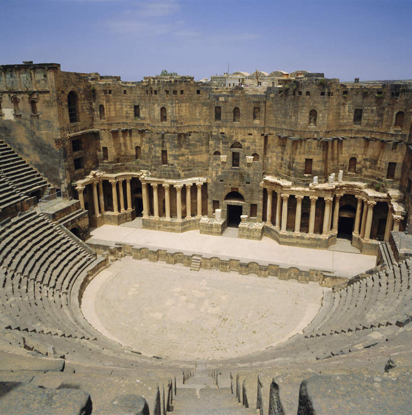 无人,家,竖图,俯视,室外,白天,旅游,度假,石头,名胜古迹,标志建筑,地标,建筑,叙利亚,亚洲,阴影,遗迹,光线,石子,影子,柱子,房屋,屋子,云,云朵,云彩,古迹,文物,娱乐,建设,古建筑,楼房,废墟,住宅,蓝色,白云,蓝天,天空,阳光,天,享受,休闲,旅游胜地,放松,晴朗,西亚,古文明,阿拉伯叙利亚共和国,石块,岩石,晴空,彩图,高角度拍摄,房子