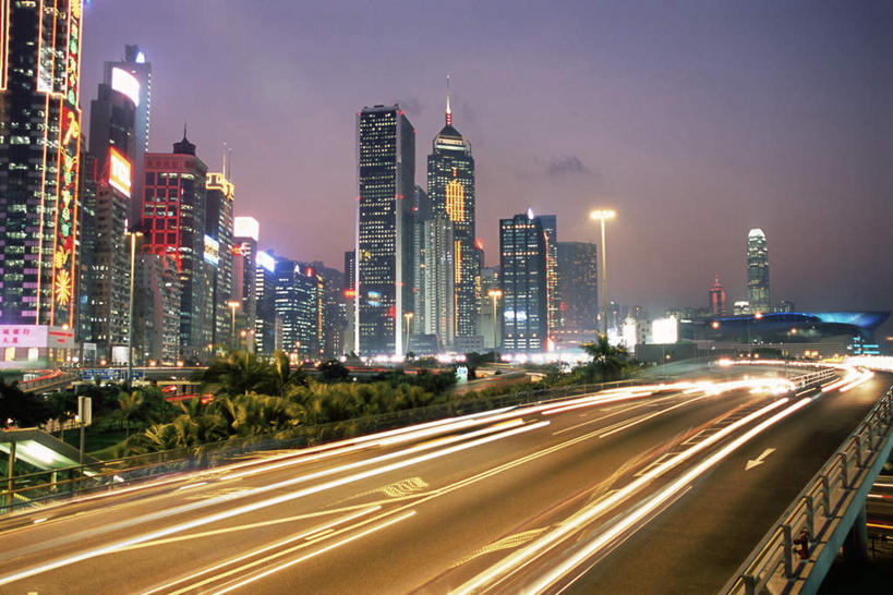 无人,高楼大厦,横图,全景,俯视,航拍,室外,夜晚,度假,美景,天际线,植物,城市风光,城市,大厦,道路,建筑,路,路灯,摩天大楼,夜景,公路,照明,香港,中国,亚洲,阴影,光线,影子,景观,灯光,分界线,停车线,交通,娱乐,灯,树,树木,绿色,天空,自然,楼宇,天,享受,休闲,景色,放松,生长,成长,车行道,车行道分界线,照亮,港,照明设备,鸟瞰,标线,曝光,东亚,车行线,湾仔,香港特别行政区,港澳台,中华人民共和国,暴光,湾仔区,马路,彩图,高角度拍摄,大楼,高层建筑,高楼,摩天楼