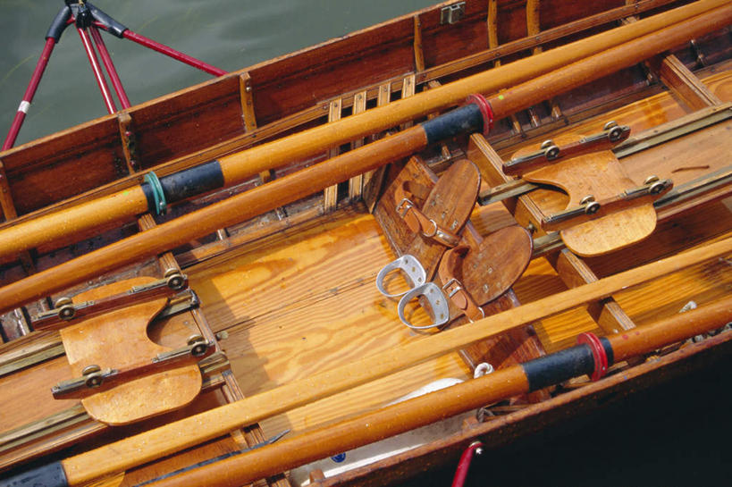 无人,横图,俯视,室外,白天,锻炼,度假,快乐,比赛,运动,竞争,河流,美景,水,城市风光,城市,船,英国,欧洲,阴影,光线,影子,河水,景观,水流,木船,娱乐,阳光,交通工具,享受,休闲,景色,放松,舟,体育运动,西欧,载具,独木舟,大不列颠,牛津,世界文化遗产,大不列颠及北爱尔兰联合王国,大不列颠联合王国,日不落英帝国,独木船,牛津市,体育,彩图,高角度拍摄,健身