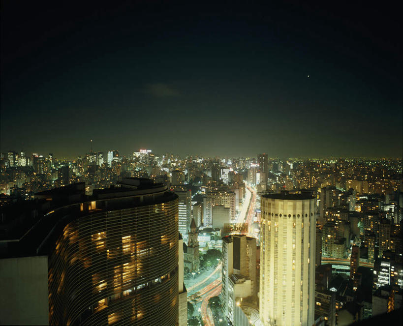 无人,家,高楼大厦,横图,俯视,航拍,室外,夜晚,度假,办公楼,美景,城市风光,城市,大厦,建筑,路灯,摩天大楼,写字楼,照明,巴西,阴影,光线,影子,房屋,屋子,景观,公寓,灯光,娱乐,洋房,楼房,住宅,灯,楼宇,享受,休闲,商务楼,景色,南美,放松,照亮,南美洲,照明设备,拉丁美洲,鸟瞰,美洲,巴西联邦共和国,首府,亚美利加洲,南亚美利加洲,圣保罗,圣保罗市,圣保罗州,彩图,高角度拍摄,房子,大楼,高层建筑,高楼,摩天楼