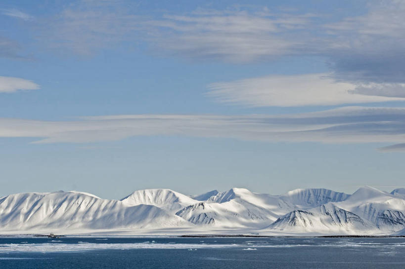 无人,横图,室外,白天,海洋,山,雪,全球变暖,挪威,冰,地形,风景,自然,摄影,北冰洋,斯瓦尔巴德群岛,海滩,群岛,彩图