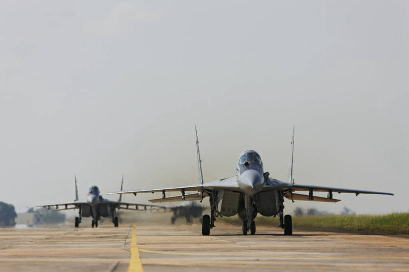 无人,横图,留白,飞机,马来西亚,战争,摄影,靠近,飞行器,战斗机,准确,暴力,恐怖,进攻,军用机,彩图