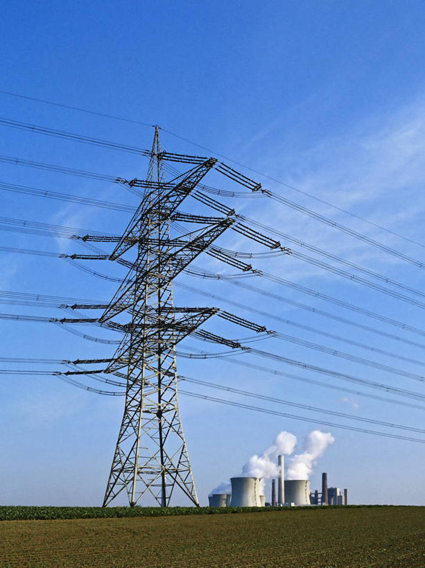 无人,工厂,竖图,室外,白天,技术,德国,环保,科学,蒸汽,电缆,塔,发电厂,发电站,工业,摄影,能源,电,电源,环境,回收,资源,能量,利用,低碳,循环,冷却塔,持续,化石燃料,空气污染,彩图,制造厂,生产工厂,输电塔,温室气体,火力发电厂