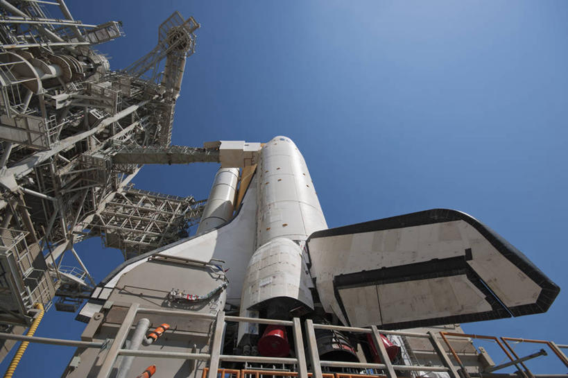 无人,横图,室外,白天,仰视,技术,美国,科学,太空,摄影,北美,北美洲,美洲,航天飞机,佛罗里达,佛罗里达州,佛州,阳光州,肯尼迪航天中心,北亚美利加洲,亚美利加洲,梅里特岛,发现号,彩图,低角度拍摄,美利坚合众国,空间探索