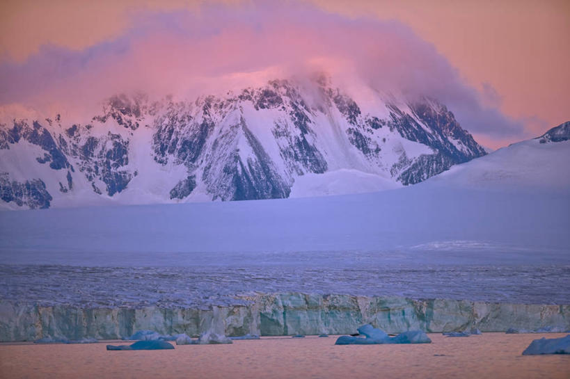无人,横图,室外,白天,冰山,日出,海洋,山,水,雪,暴风雨,科学,地形,光,天气,粉色,风景,寒冷,摄影,气象,宁静,气候,南极洲,冰河,纯净,地貌,南极半岛,彩图,霍普湾,冰架