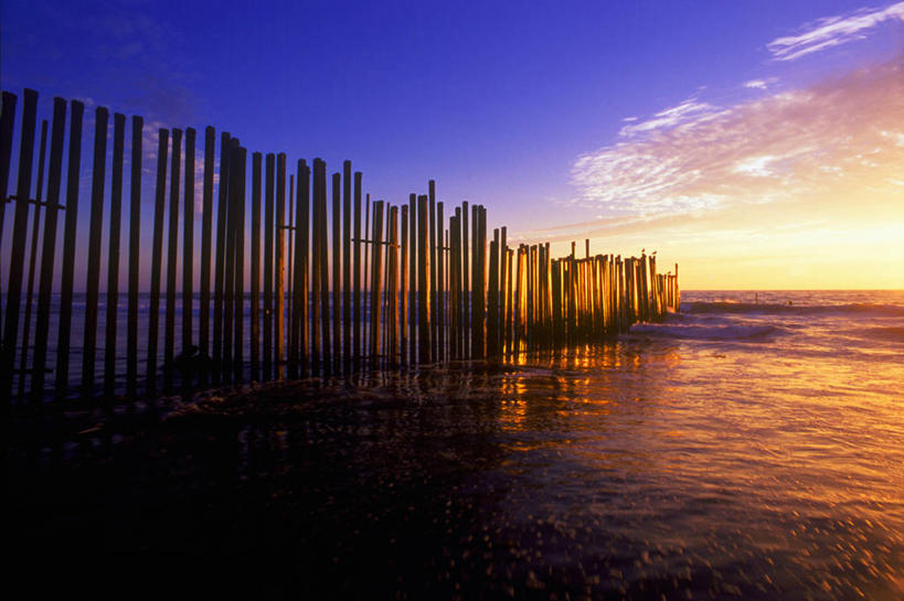 无人,栏杆,横图,室外,白天,海浪,海洋,日落,墨西哥,美国,篱笆,摄影,太平洋,边界,彩图