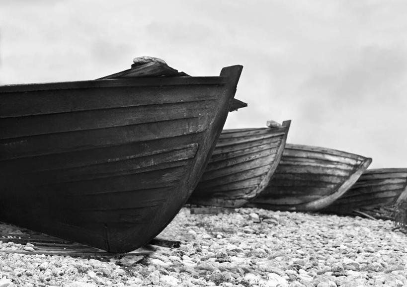 无人,横图,黑白,室外,白天,正面,旅游,度假,石头,美景,船,瑞典,欧洲,一排,整齐,石子,景观,木船,娱乐,排列,自然,交通工具,享受,休闲,景色,放松,舟,四艘,斯堪的纳维亚,队列,自然风光,载具,北欧,斯堪的纳维亚半岛,瑞典王国,石块