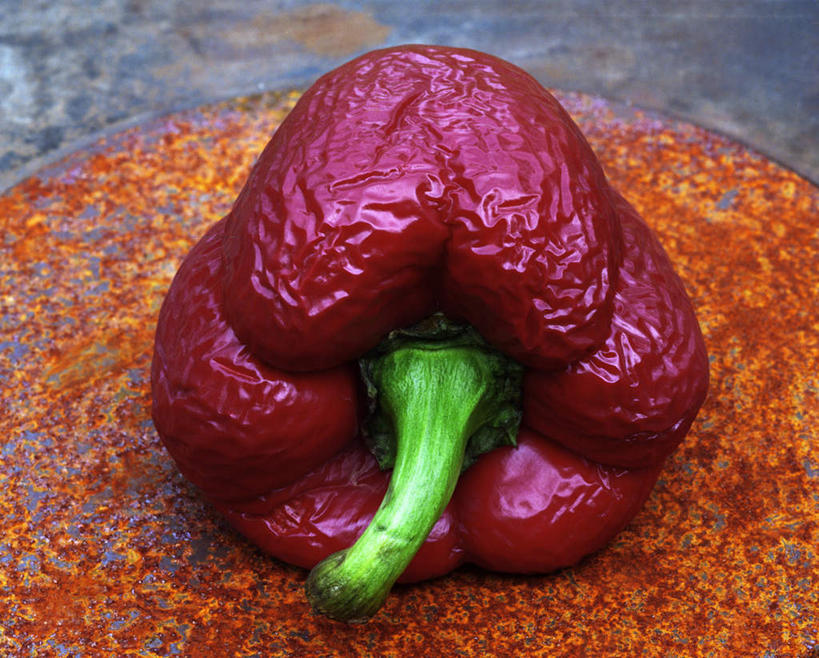 无人,横图,俯视,室外,特写,白天,辣椒,蔬菜,阴影,形状,新鲜,生锈,光线,影子,食品,营养,食物,一个,红色,阳光,健康,有机食品,绿色食品,单个,腐蚀,侵蚀,彩椒,辣角,红海椒,大椒,辣虎,广椒,安康,形态,外形,康健,养分,腐化,锈迹斑斑,甜椒,柿子椒,辣子,海椒,番椒,灯笼椒,彩图,高角度拍摄