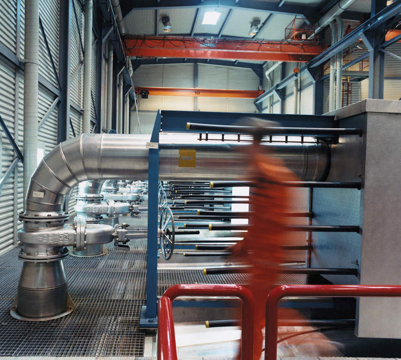 无人,工厂,横图,室内,白天,正面,机器,金属制品,欧洲,冰岛,阴影,朦胧,模糊,光线,金属,管子,影子,灯光,机械,北欧,冰岛共和国,彩图,工地,制造厂