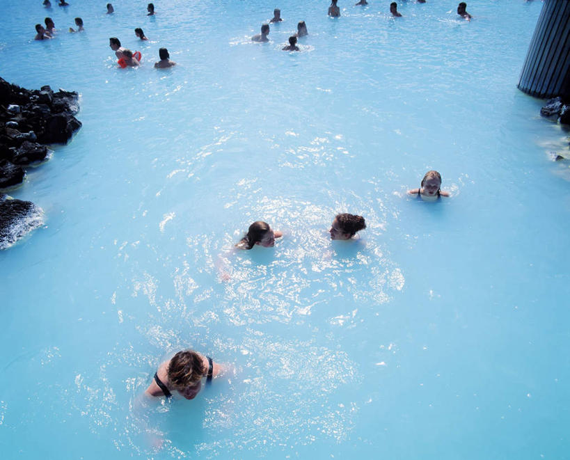 西方人,横图,俯视,室外,白天,旅游,度假,石头,温泉,雾,欧洲,冰岛,欧洲人,游客,阴影,沸腾,朦胧,模糊,光线,蒸汽,石子,影子,水中,水蒸气,雾气,许多人,娱乐,旅客,阳光,一群人,享受,休闲,放松,气体,北欧,冰岛共和国,蒸发,男人,男性,女人,女性,中年男性,中年女性,白种人,石块,岩石,半身,彩图,高角度拍摄