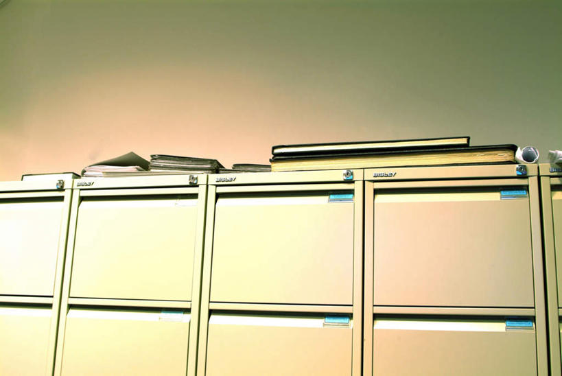 无人,横图,室内,特写,白天,正面,柜子,抽屉,许多,阴影,光线,材料,档案,文件,影子,灯光,排列,资料,文档,档案柜,摆列,彩图,布列,分列