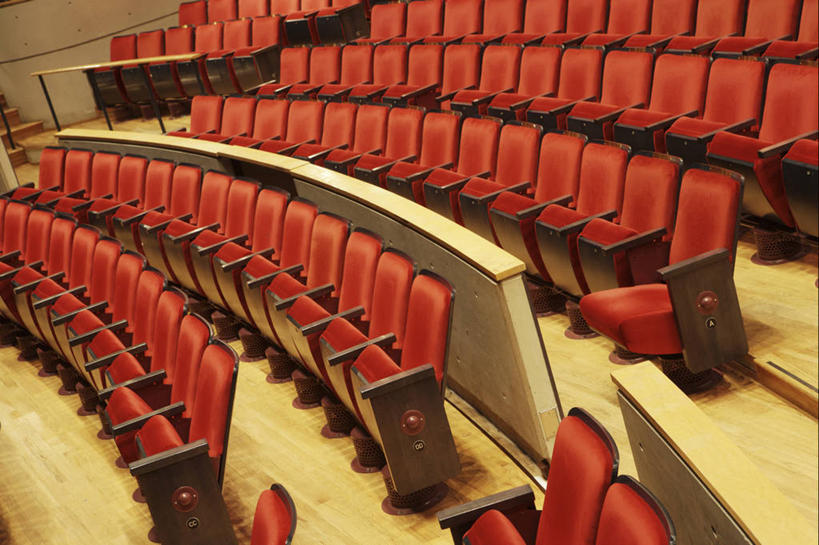 无人,横图,俯视,室内,白天,标志建筑,地标,建筑,剧院,一排,整齐,建筑群,建设,座位,排列,红色,队列,坐位,彩图,高角度拍摄,剧场