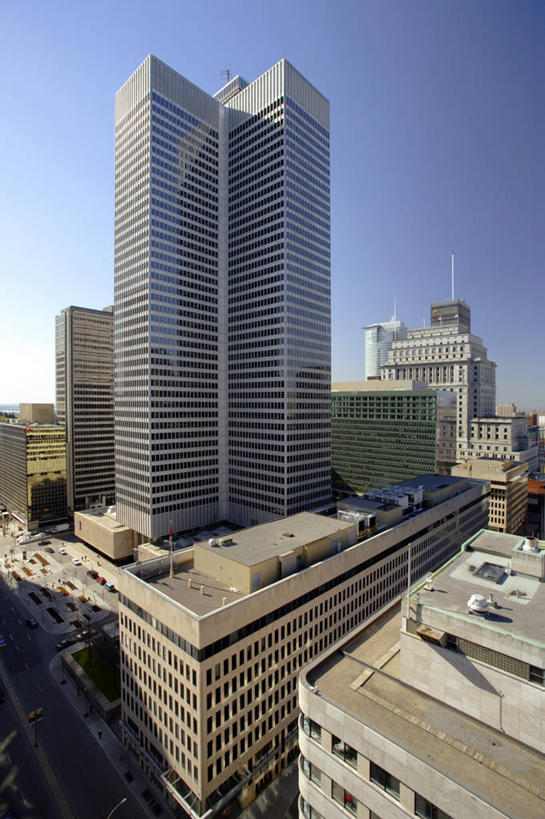 无人,高楼大厦,竖图,俯视,航拍,室外,白天,度假,美景,城市风光,城市,大厦,摩天大楼,喷泉,加拿大,阴影,光线,影子,景观,文化,娱乐,蓝色,蓝天,天空,阳光,天,品味,享受,休闲,景色,放松,晴朗,北美,北美洲,鸟瞰,美洲,水景,万里无云,北亚美利加洲,亚美利加洲,美观,魁北克省,蒙特利尔,蒙特利尔市,蒙特娄,圣人之城,设计,晴空,晴空万里,彩图,高角度拍摄,大楼,高层建筑,高楼,摩天楼,古壁省,魁省