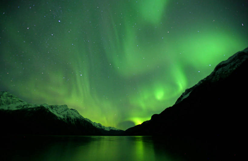 无人,横图,室外,白天,正面,旅游,度假,神秘,极光,河流,美景,山,山脉,水,美国,阴影,反光,光线,影子,河水,景观,山峰,水流,云,云朵,山峦,辉煌,浪漫,美丽,云彩,娱乐,蓝色,白云,蓝天,天空,自然,群山,天,享受,休闲,灿烂,景色,放松,气象,华丽,连绵,北美,北美洲,昏暗,绵延,阴暗,美好,幽暗,自然风光,神奇,美洲,北亚美利加洲,亚美利加洲,绚烂,光耀,联贯,暗淡,阴晦,极光带,极光弧,极光幔,极光芒,极光片,北极光,彩图