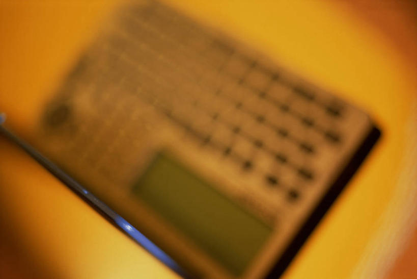 无人,横图,俯视,室内,特写,白天,商务,计算器,技术,阴影,朦胧,模糊,光线,计算,科学,便当,影子,灯光,办公用品,一个,理财,财务,单个,便利,数学,方便,利便,轻易,彩图,高角度拍摄