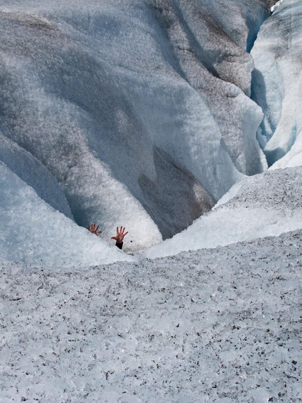 西方人,一个人,站,竖图,室外,白天,正面,旅游,度假,美景,山,雪,雪山,大雪,挪威,欧洲,欧洲人,仅一个男性,仅一个人,服装,冰,积雪,景观,山峰,雪景,冬季,冬天,山峦,注视,休闲装,娱乐,仅一个年轻男性,衣服,自然,观察,看,站着,享受,休闲,休闲服,景色,放松,寒冷,服饰,观看,察看,冰冷,斯堪的纳维亚,关注,自然风光,北欧,斯堪的纳维亚半岛,严寒,冰凉,酷寒,凛冽,凛凛,极冷,挪威王国,松恩.菲尤拉讷,松恩.菲尤拉讷郡,男人,男性,年轻男性,白种人,站立,彩图,全身