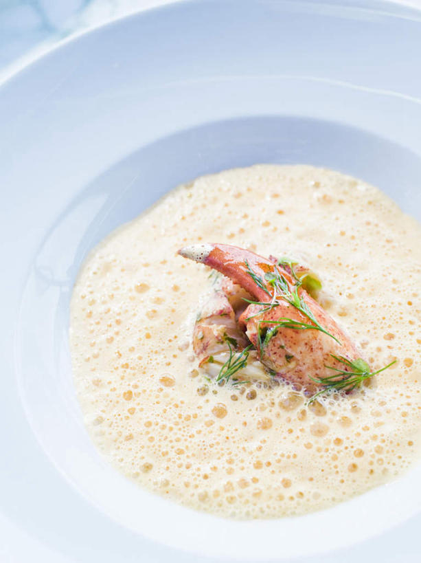 无人,竖图,俯视,室内,白天,厨房,餐具,阴影,光线,碟子,盘,影子,灯光,鱼卵,美味,食品,鱼籽,食物,盘子,碟,摄影,影棚,甘旨,厚味,鲜味,彩图,高角度拍摄,影棚拍摄,拍摄,灶间